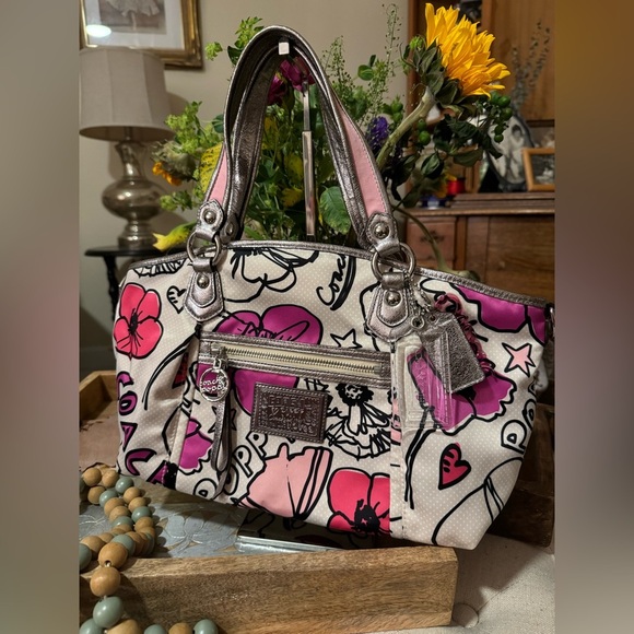 Coach Poppy Pedal Print Rocker Purse - Picture 1 of 6
